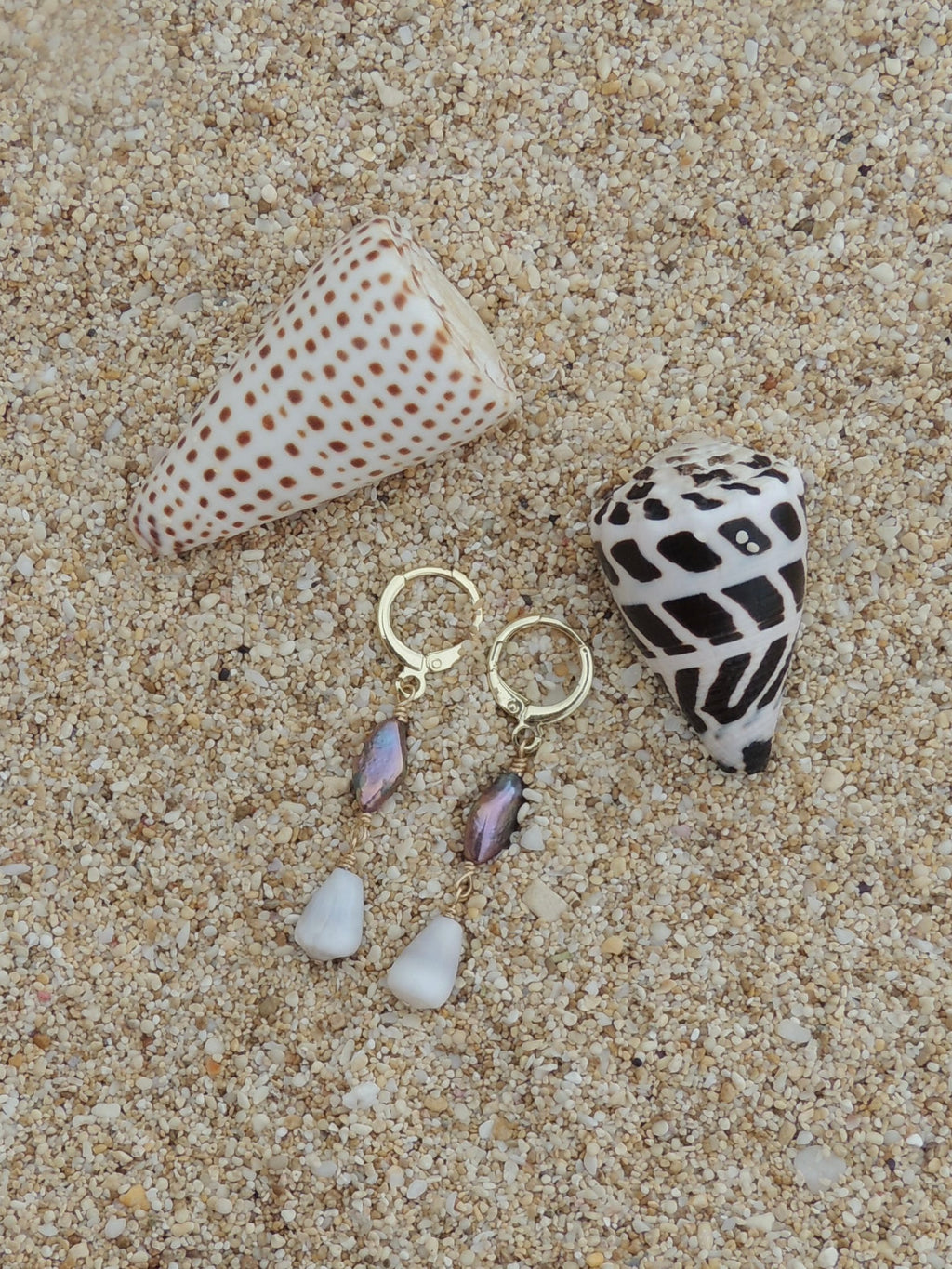 Cone Shell Huggies