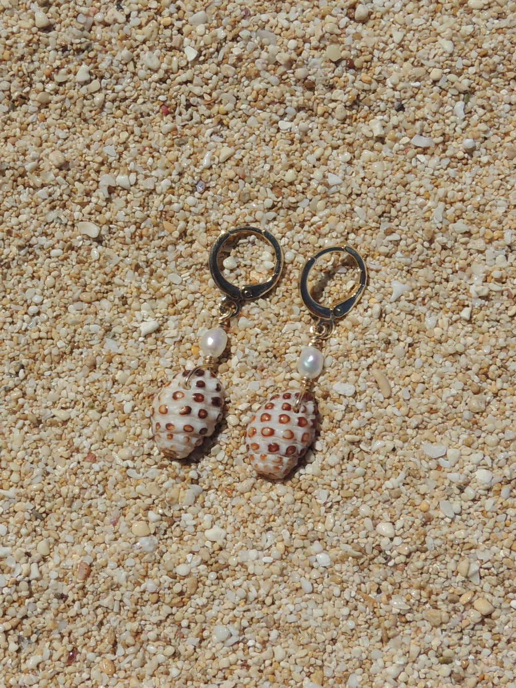 Drupe Shell Huggies