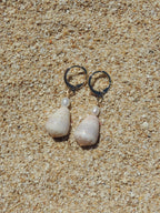 Abbreviated Cone Shell Huggies
