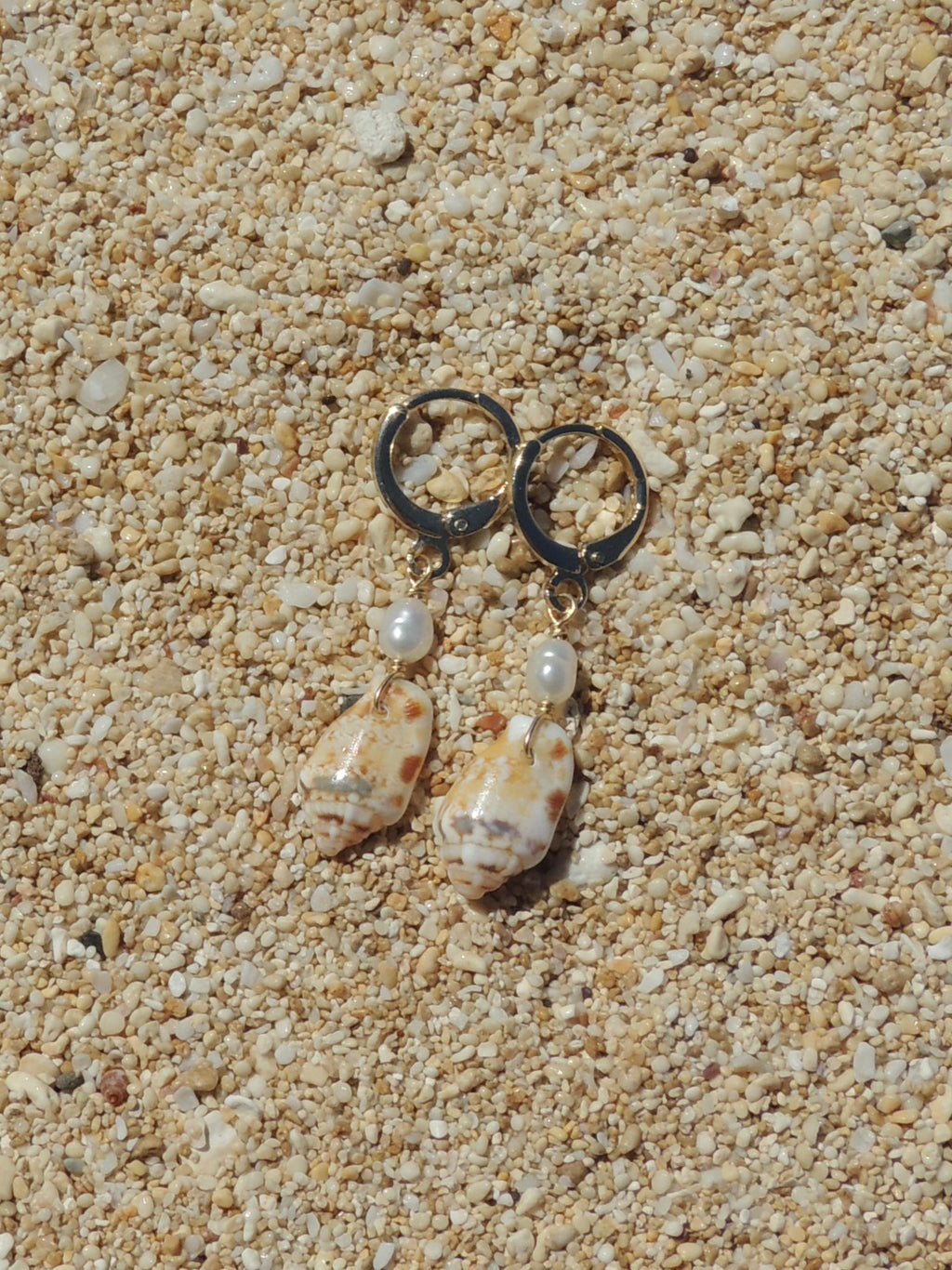 Stromb Shell Huggies