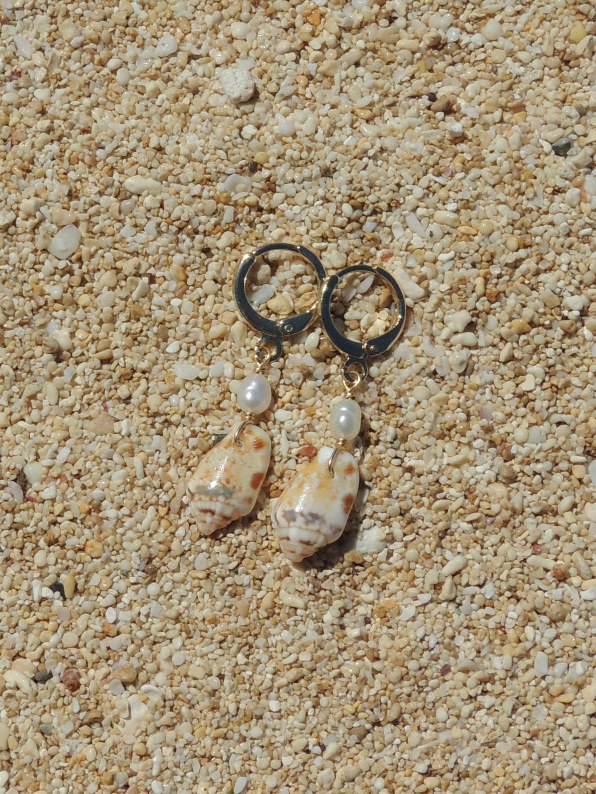Stromb Shell Huggies