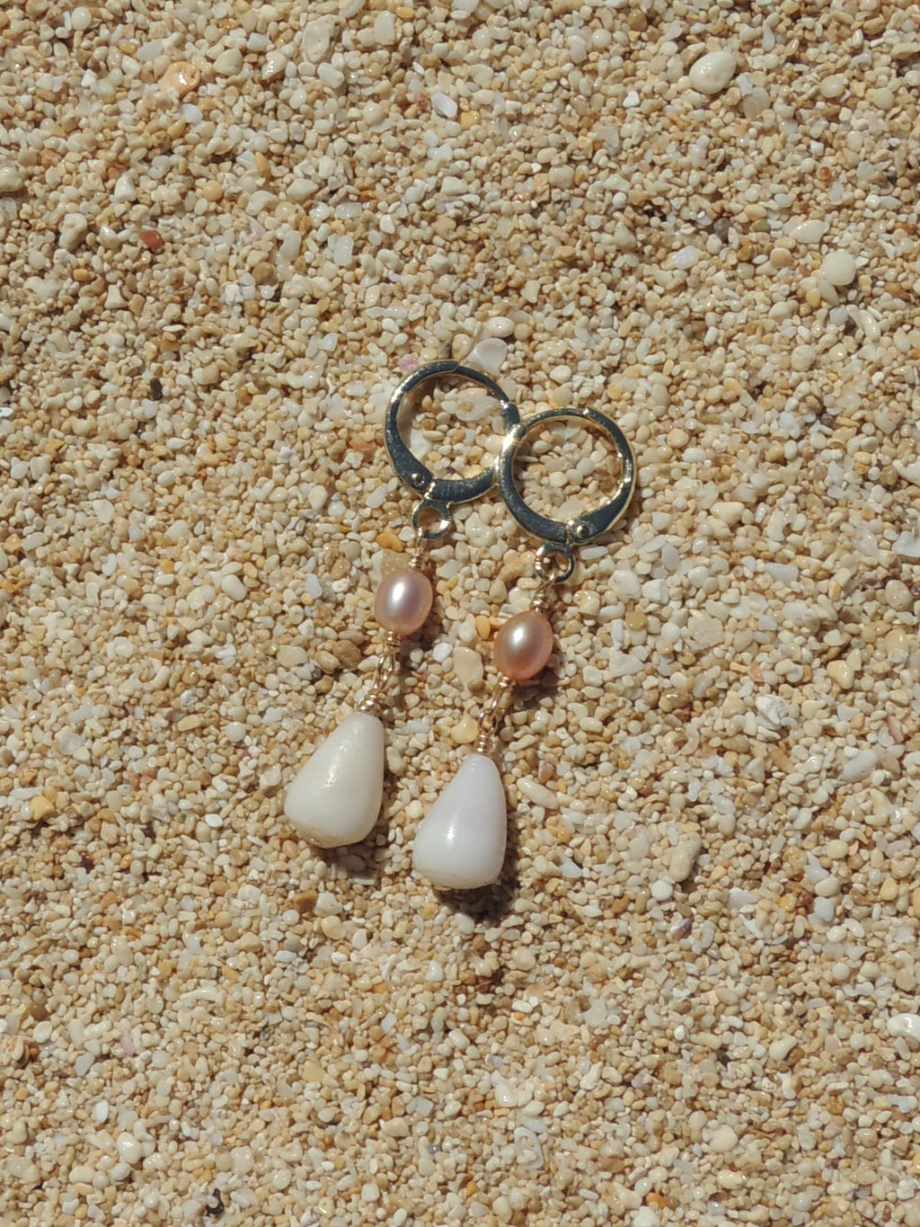 Cone Shell Huggies