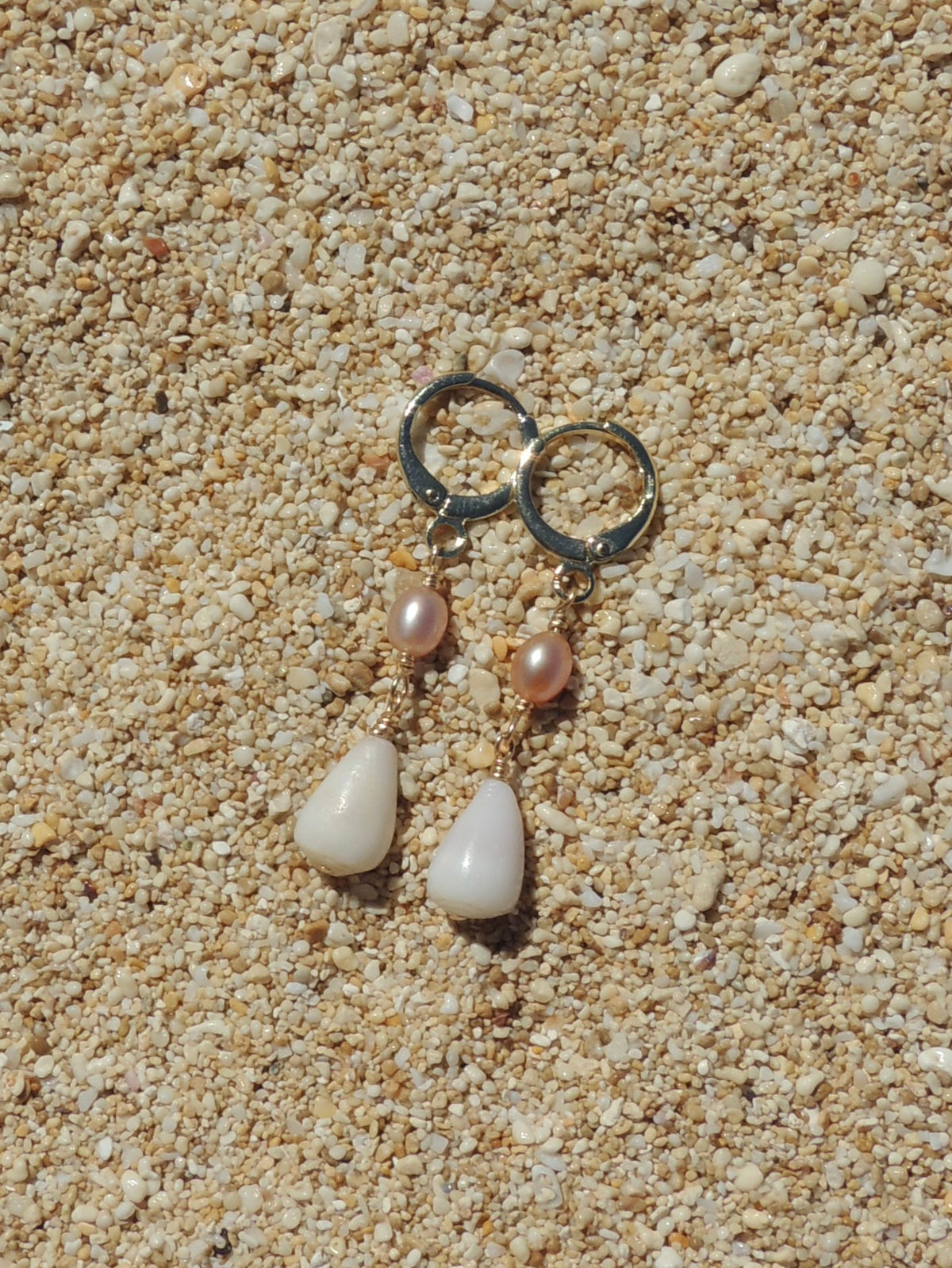 Cone Shell Huggies