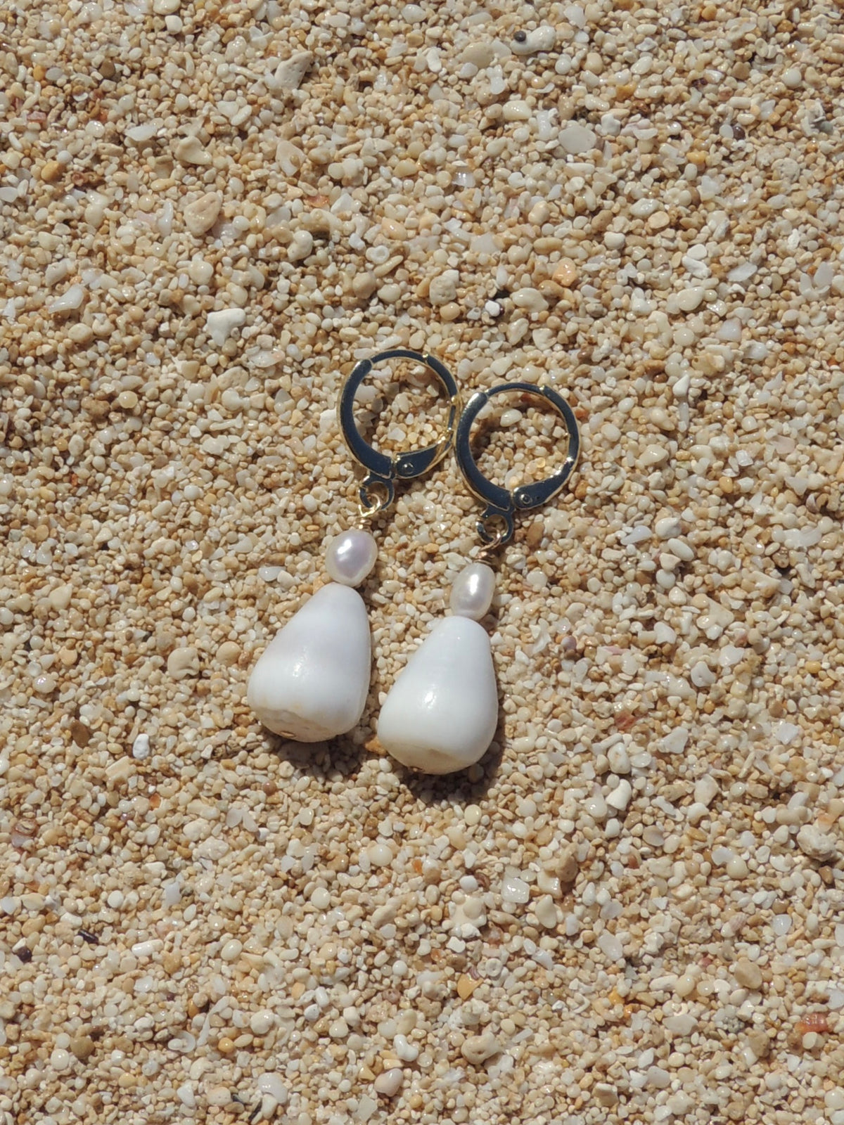 Cone Shell Huggies