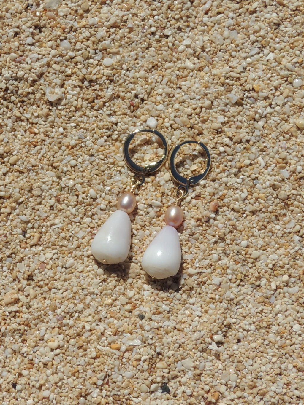 Cone Shell Huggies