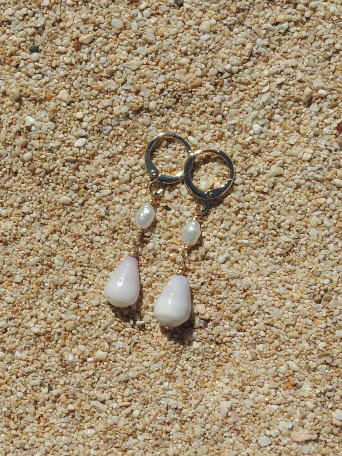 Cone Shell Huggies