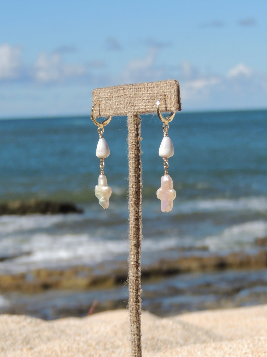 Cone Shell / Pearl Cross Huggies