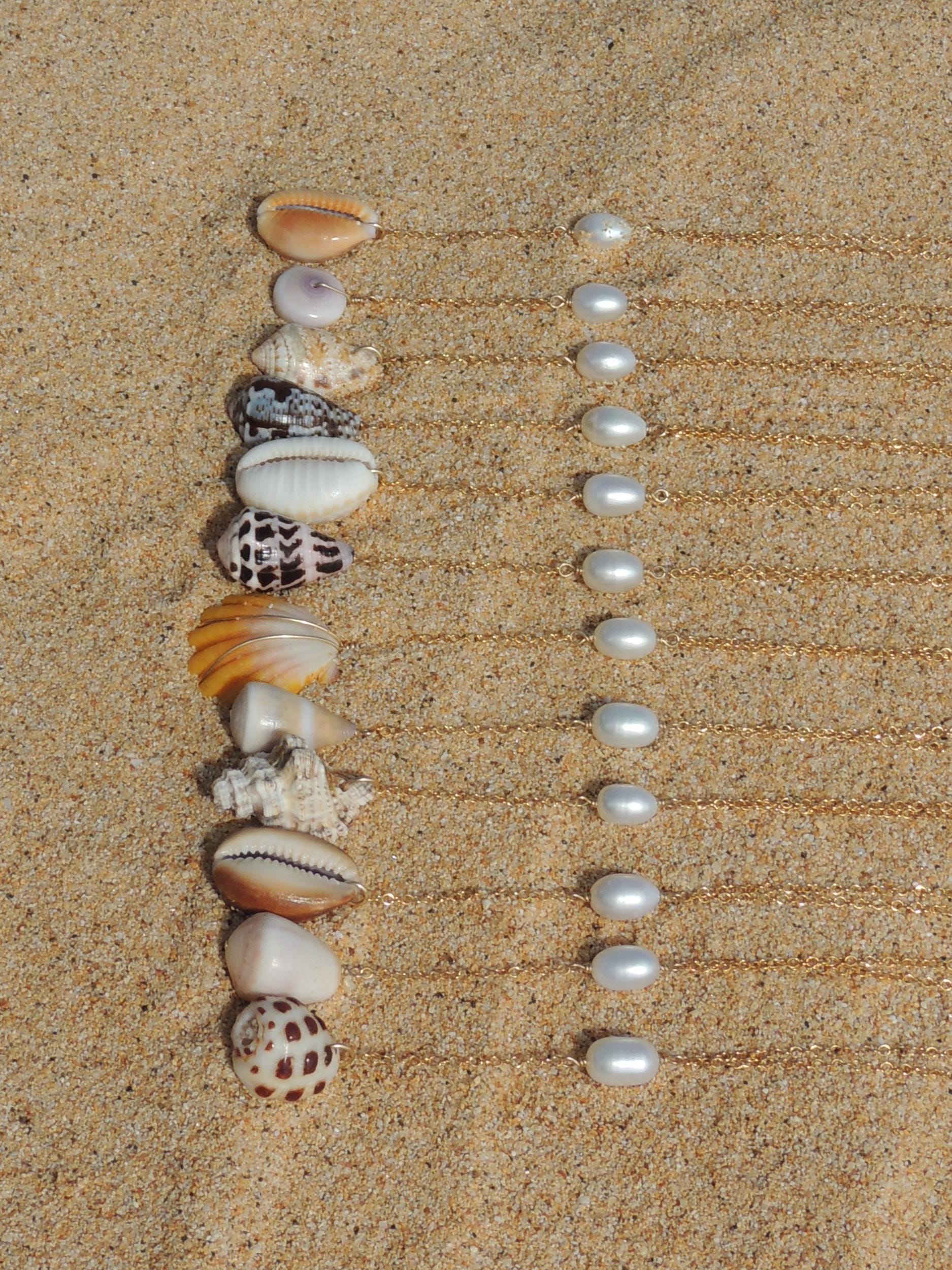 Brown Cowrie Shell Lariat Necklace
