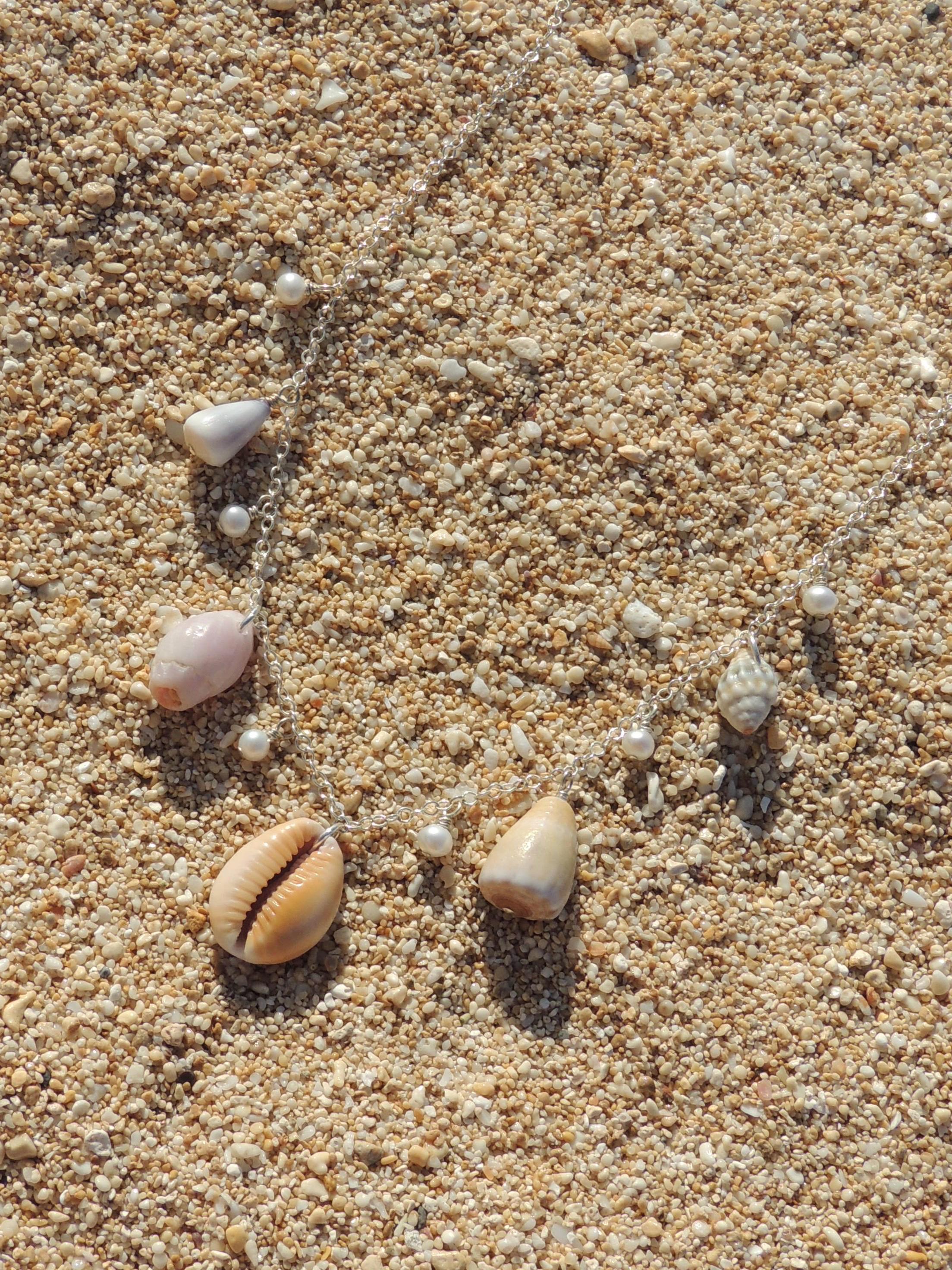 Shell Charm Necklace