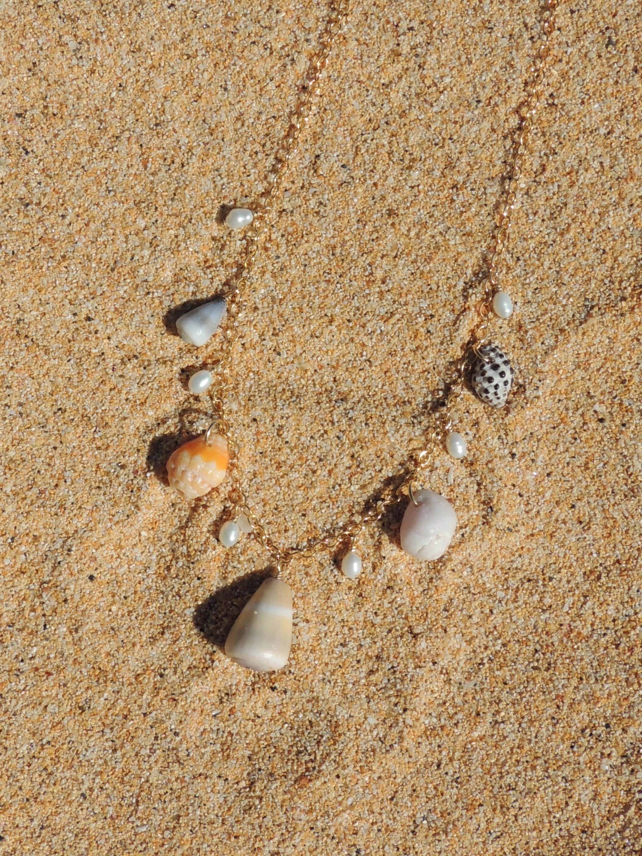 Shell Charm Necklace