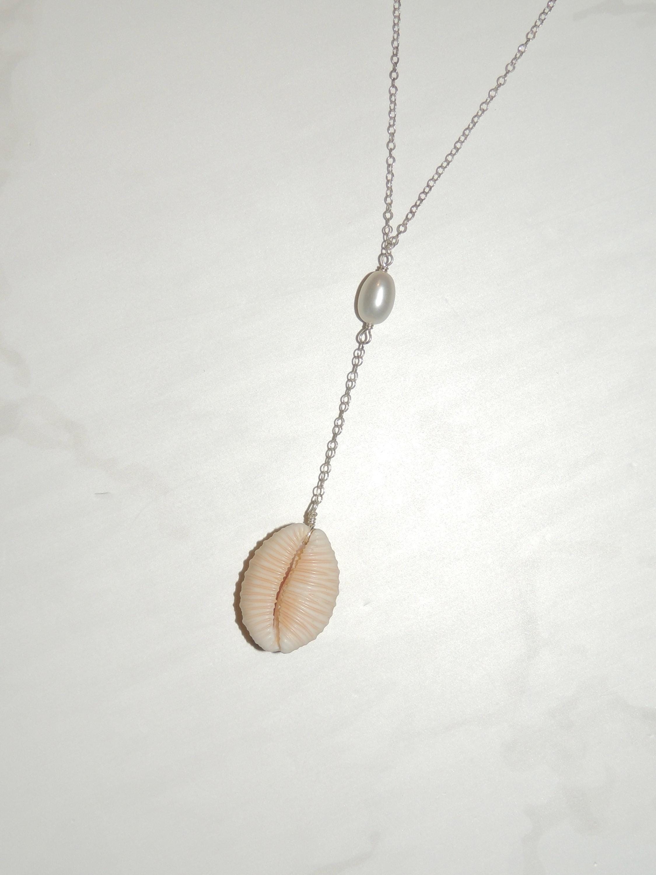 Granulated Cowrie Shell Lariat Necklace