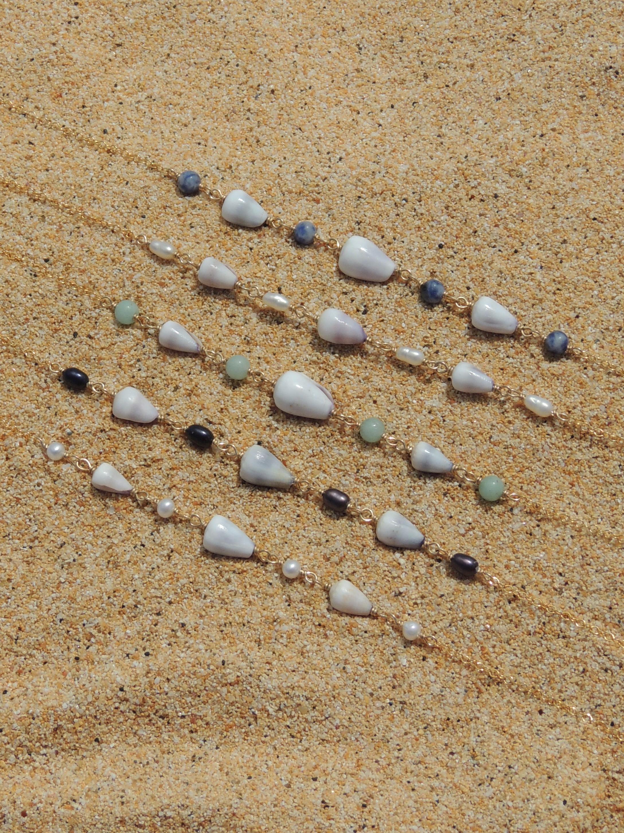 Cone Shell Choker / Blue Beads