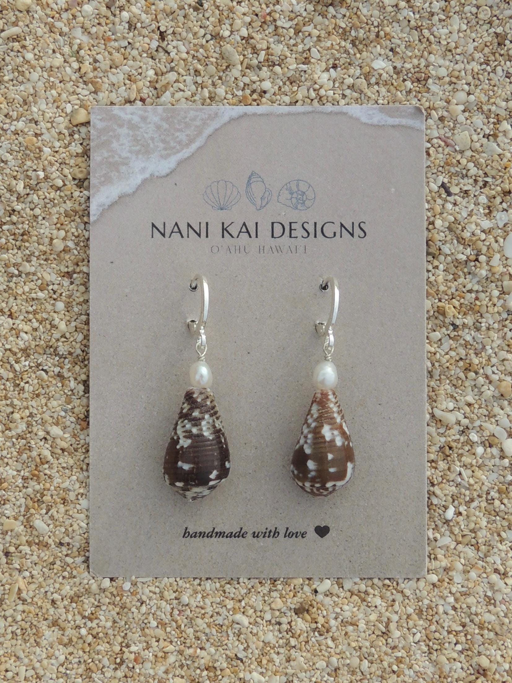 Cat Cone Shell Huggies