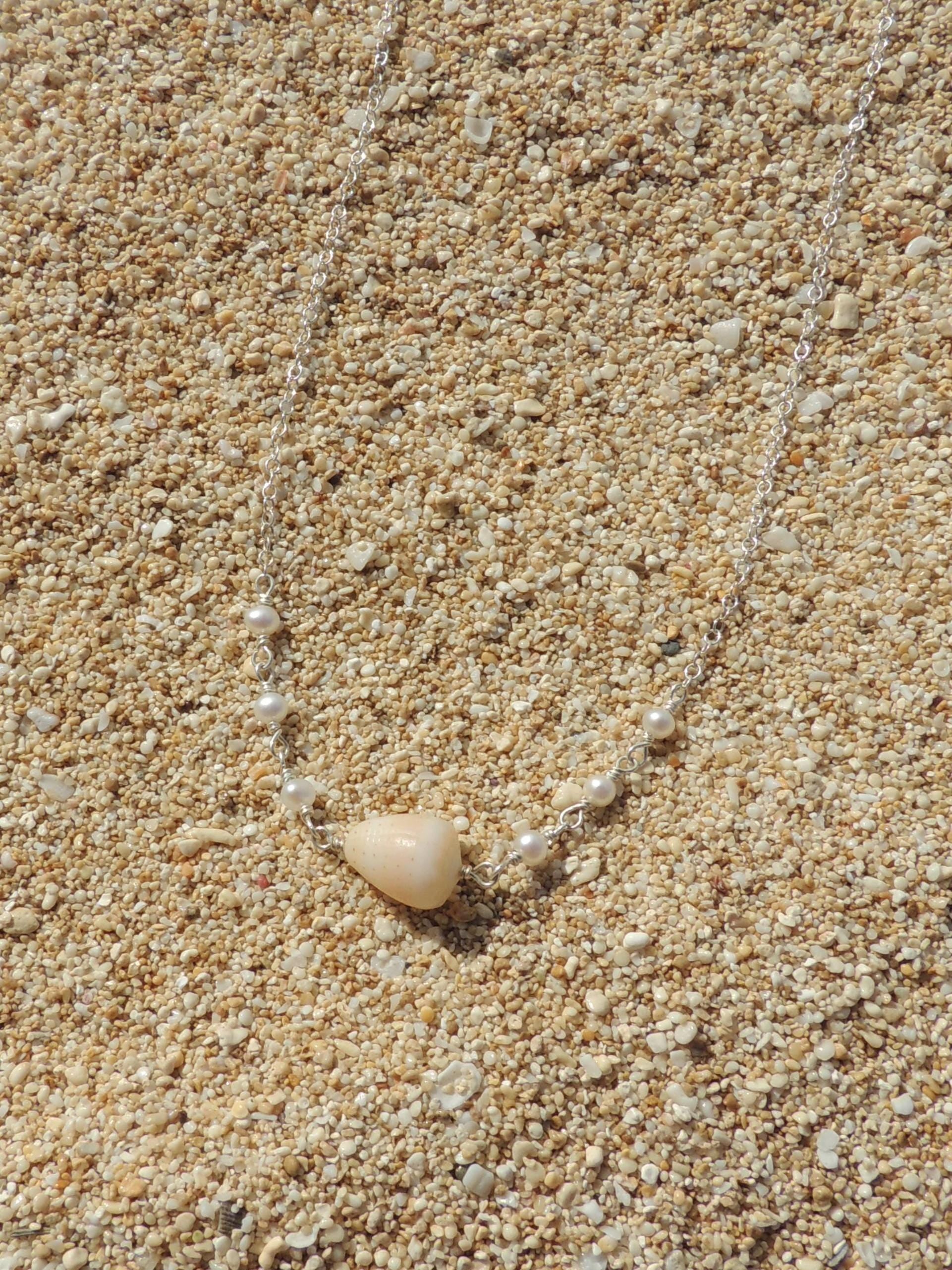 Cone Shell Choker Necklace