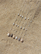 Cone Shell / One-Sided Pearl Necklace