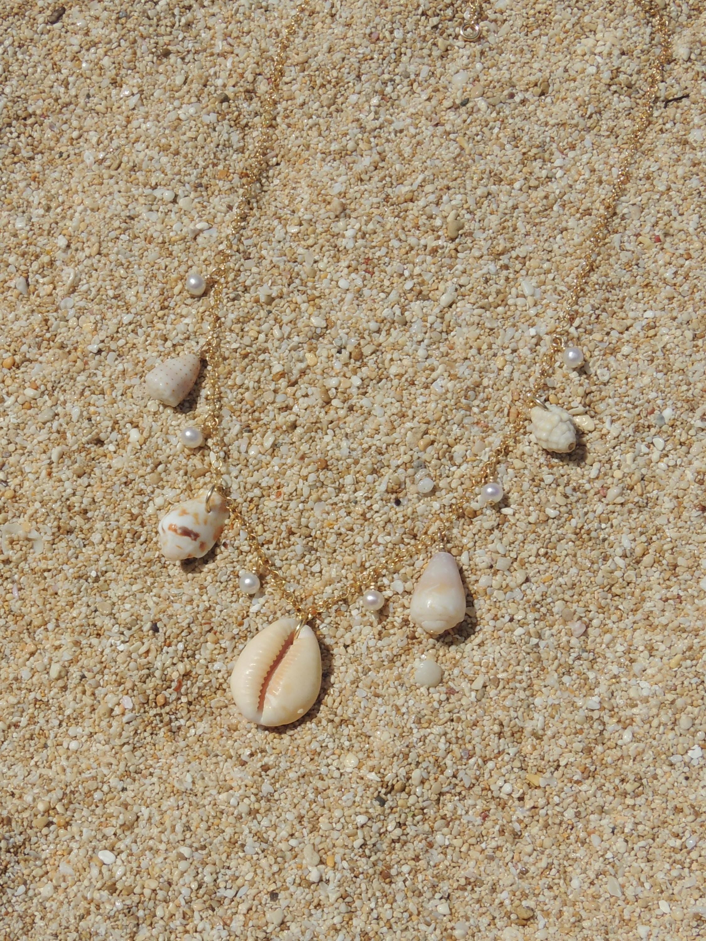 Shell Charm Necklace