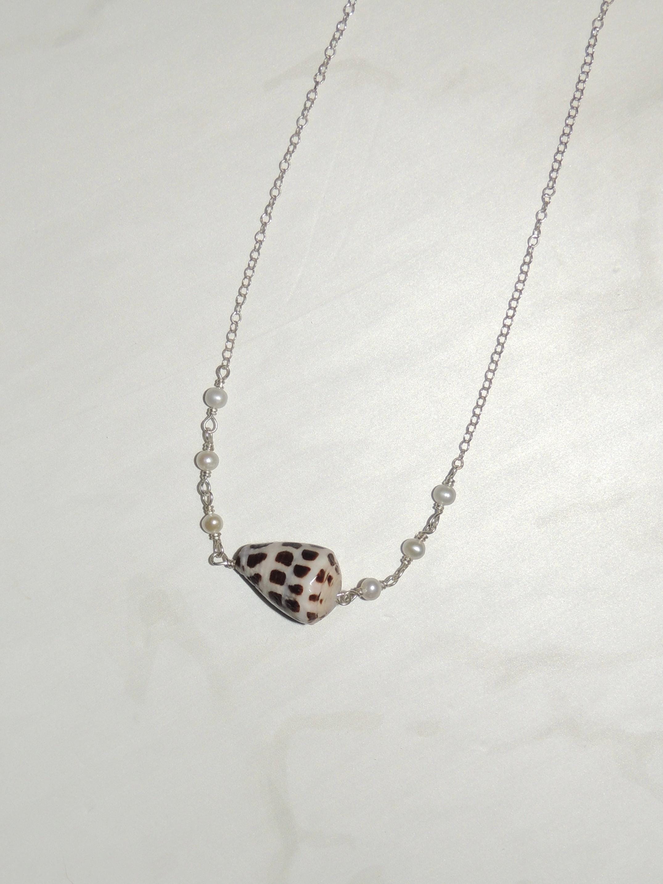 Hebrew Cone Shell Choker Necklace