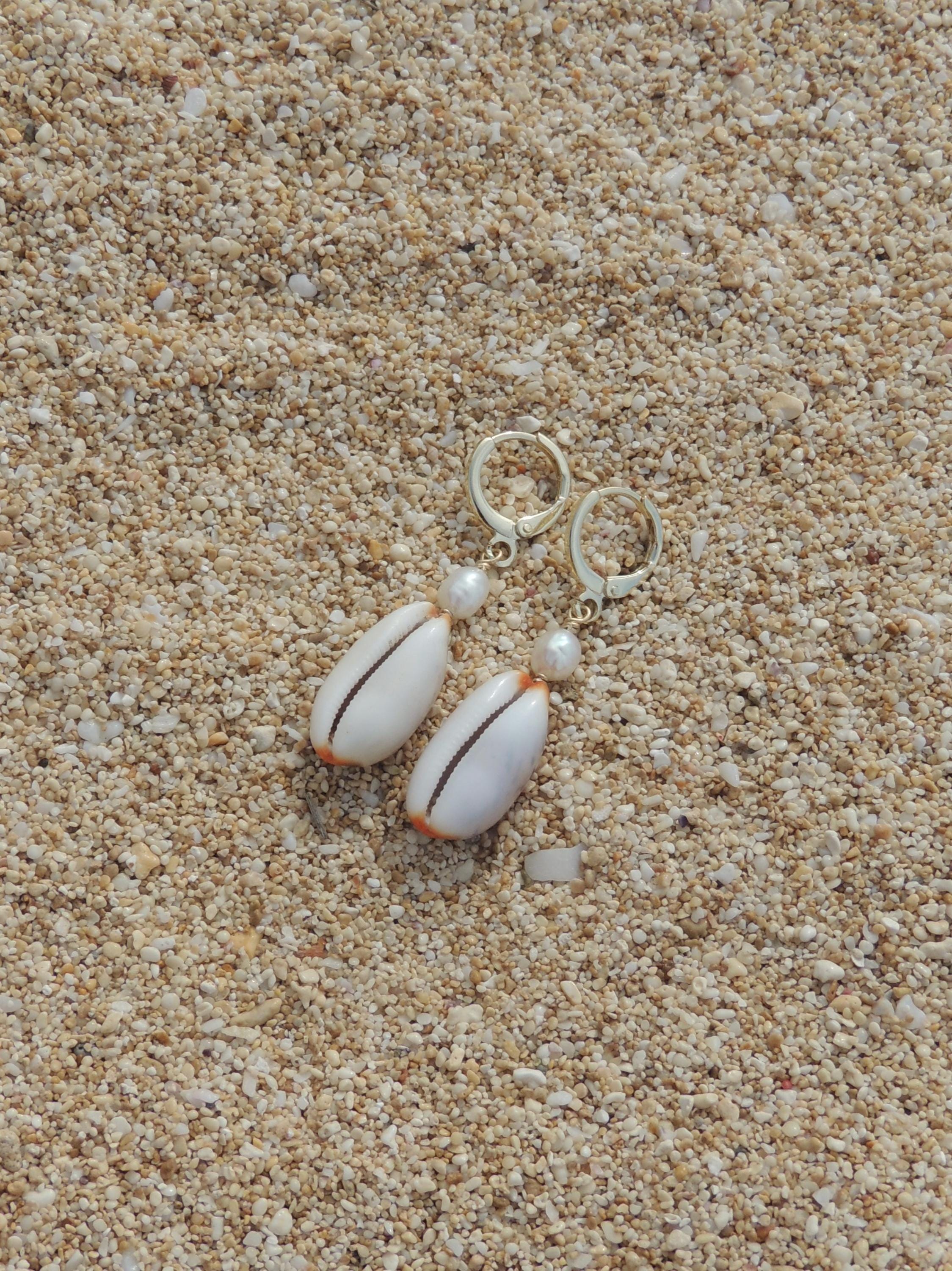 Isabella Cowrie Shell Huggies