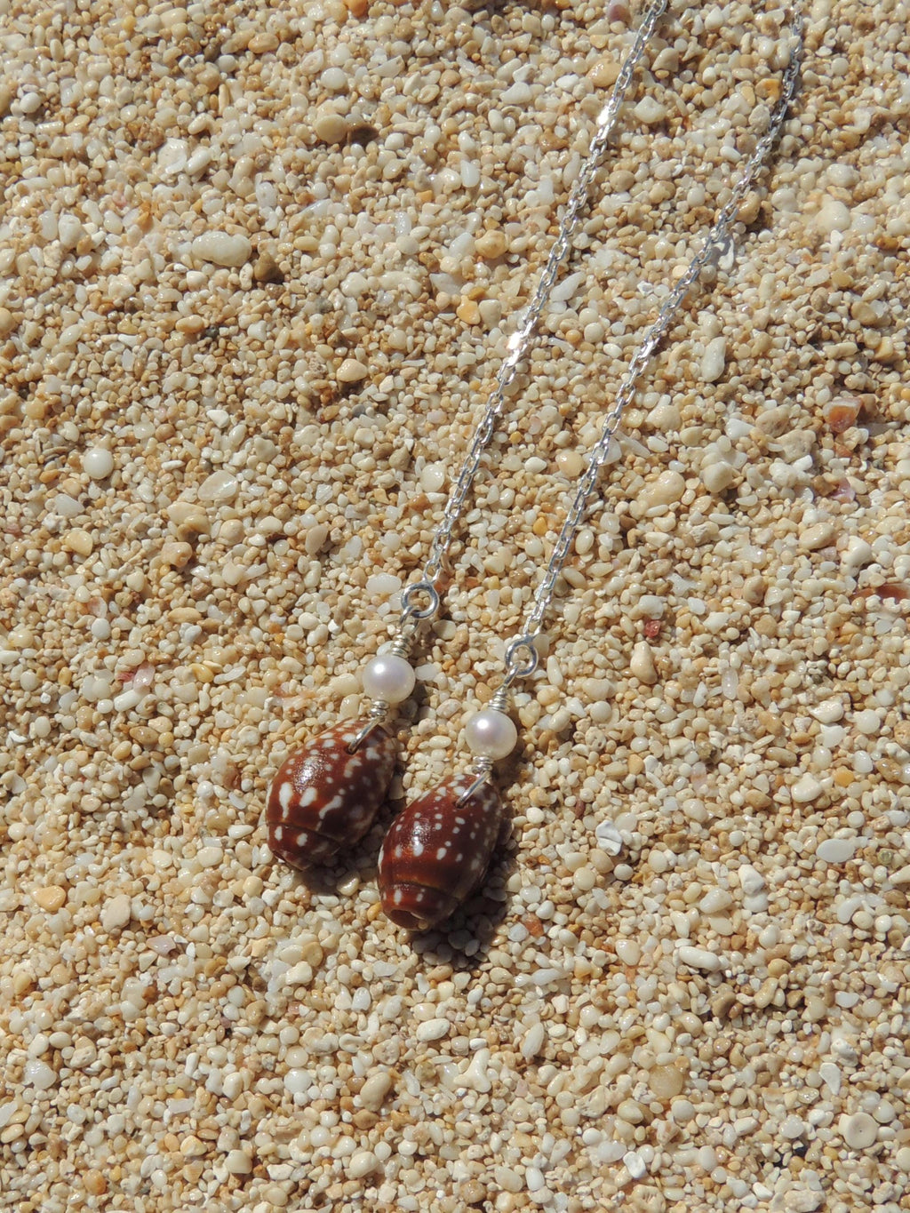 Brown Shell Threaders