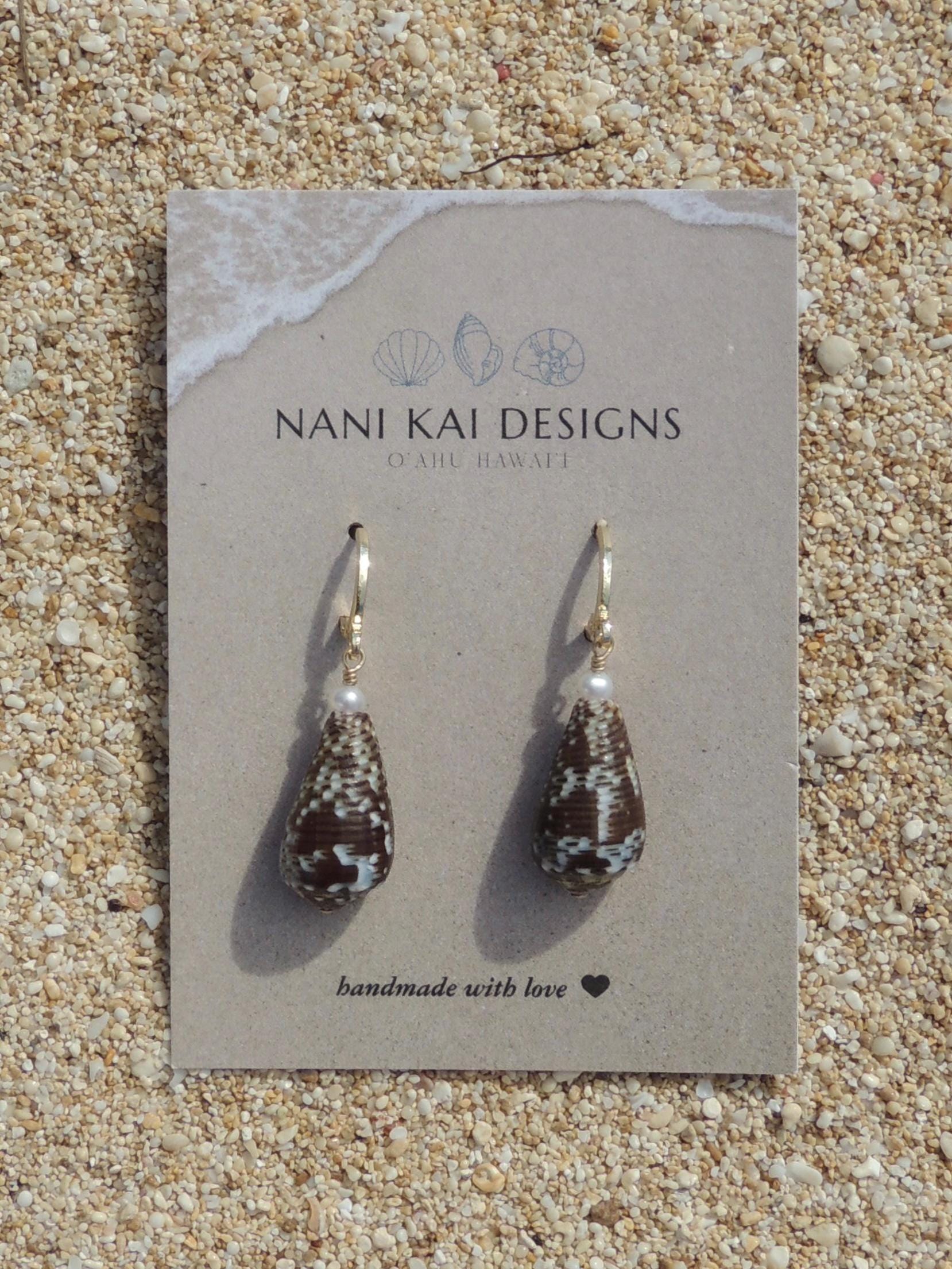 Cat Cone Shell Huggies